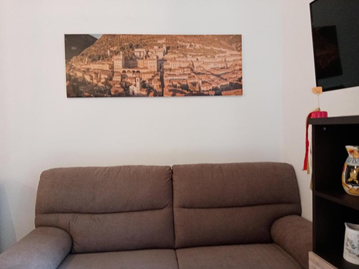 La Dimora Di Pietra Διαμέρισμα Γκούμπιο Εξωτερικό φωτογραφία